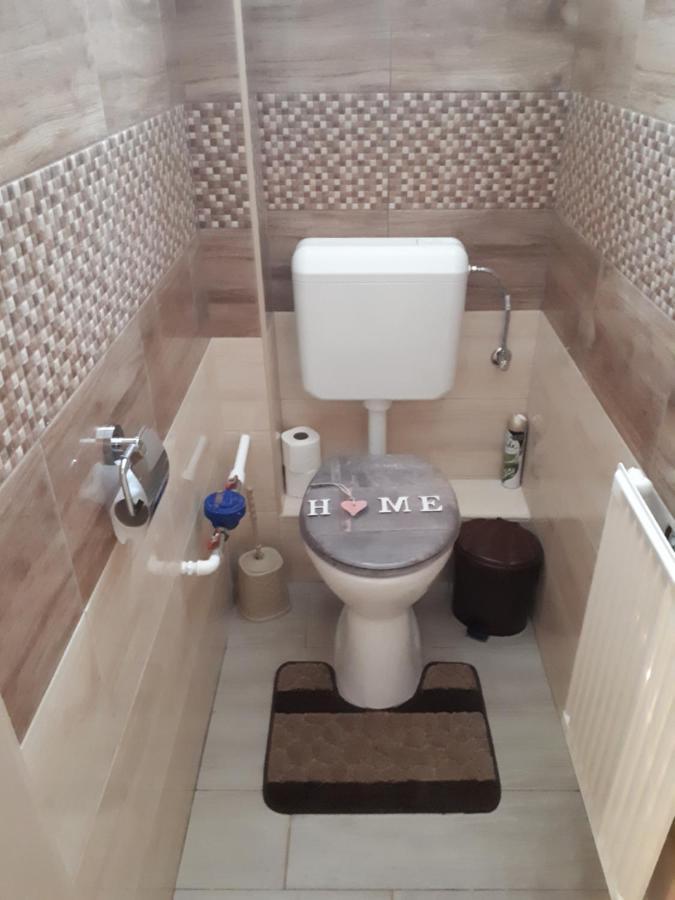 Katalin Apartman Hajdúszoboszló Extérieur photo